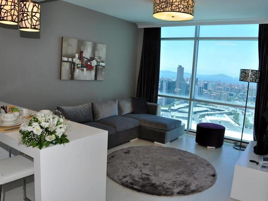 Flora Suites Atasehir Istanbul Bagian luar foto